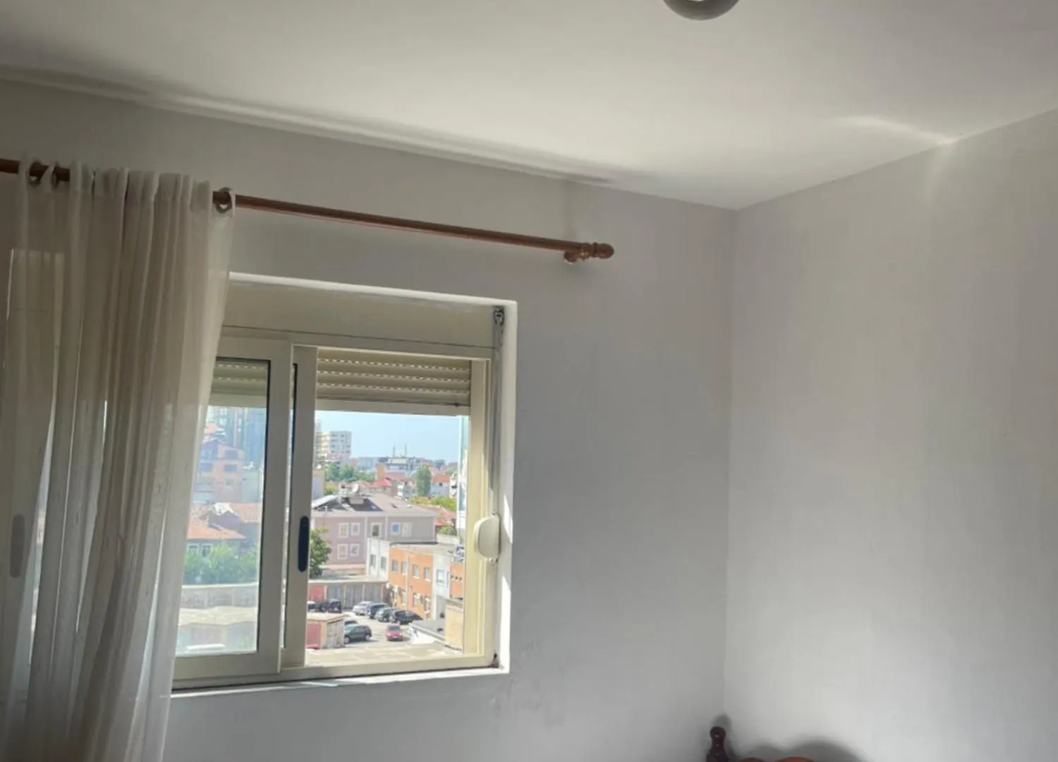 Ernald Hotel Tirana Guest house